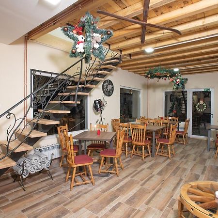 Apartmani Sp Jovanovic Crni Vrh Luaran gambar