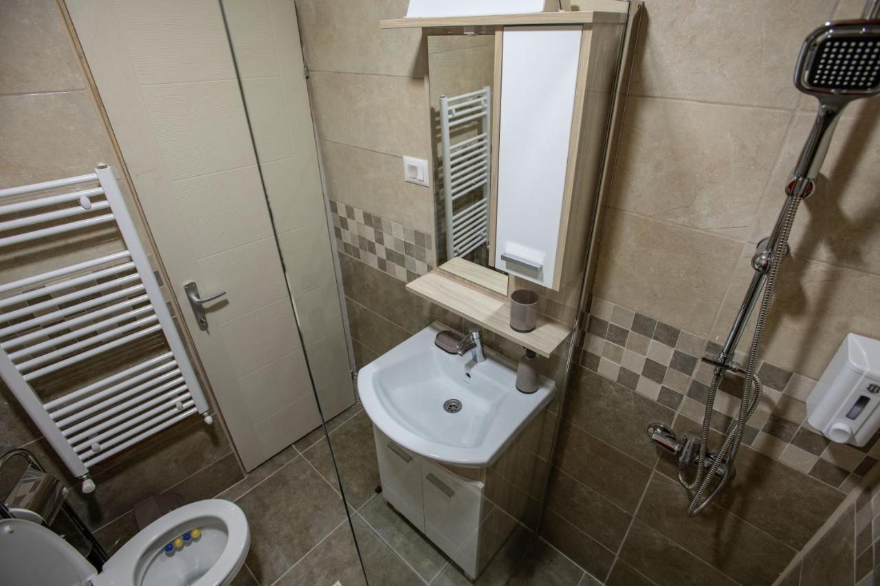 Apartmani Sp Jovanovic Crni Vrh Luaran gambar