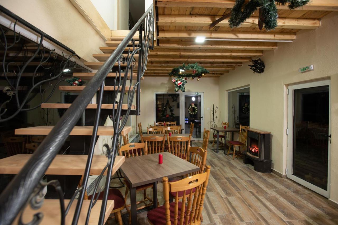 Apartmani Sp Jovanovic Crni Vrh Luaran gambar