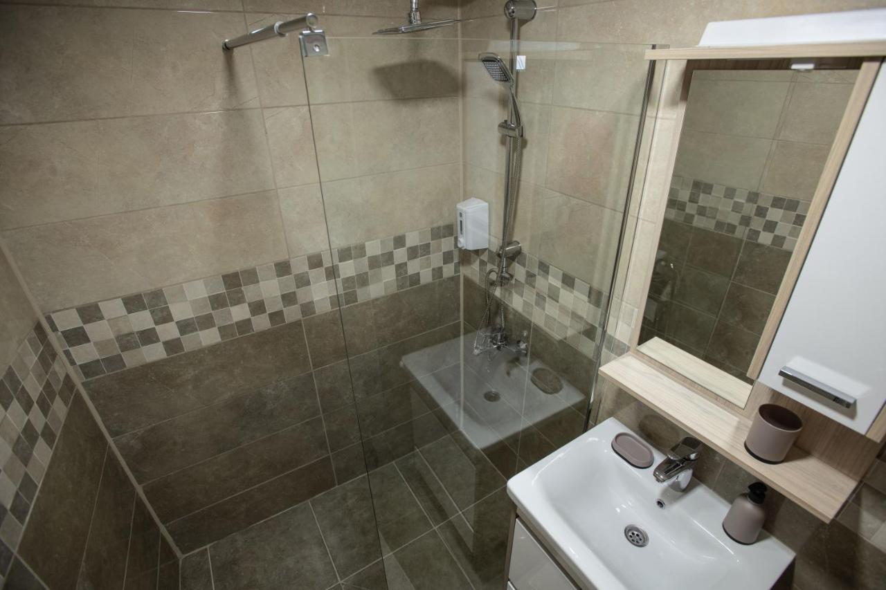 Apartmani Sp Jovanovic Crni Vrh Luaran gambar